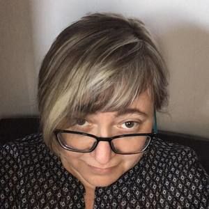 Meet your Posher, Nadine